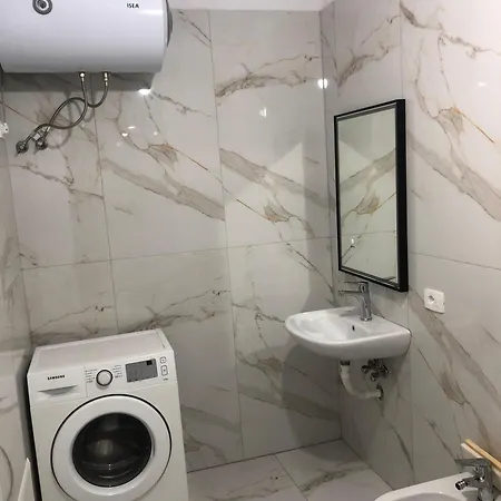 Shkoze,relux Rezidenc * Tirana