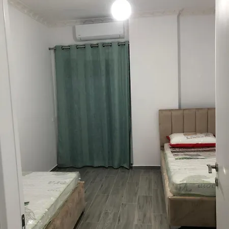 Shkoze,relux Rezidenc Appartement